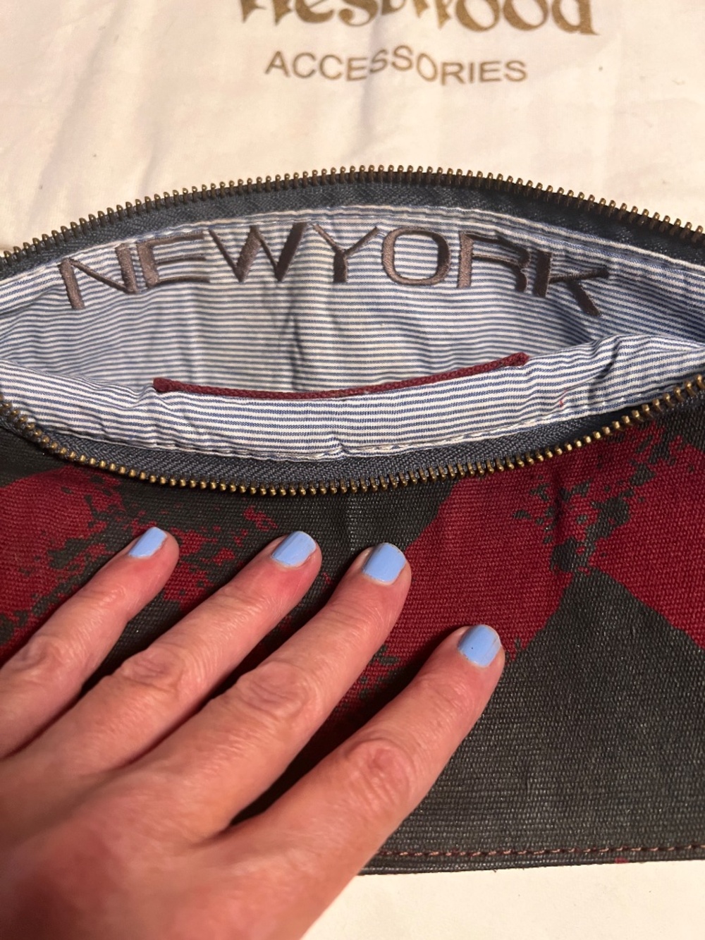 Vivienne Westwood I love crap beaded clutch purse - Picture 5 of 5